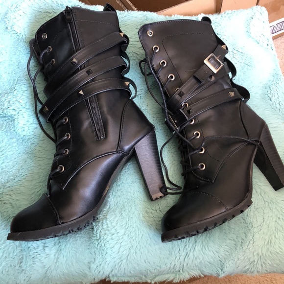 Furcross: Women Calf Boots Studded Round Toe Side Zip Up Thick Heels Punk Gothic - Picture 5 of 16